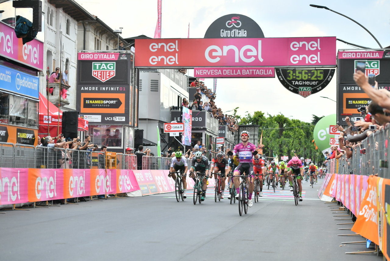 Viviani tok sin tredje etappeseier i Giroen